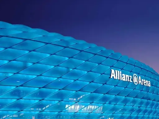 Allianz)